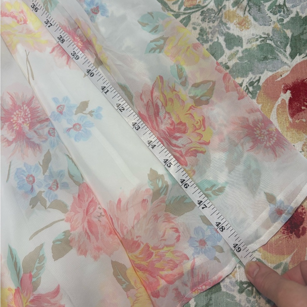 Old Navy strapless smocked tube maxi dress white fabric pink yellow floral print - Picture 6 of 7